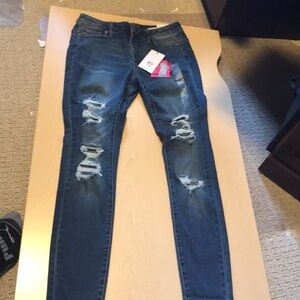 Bluenotes Jordan curving jegging brand new